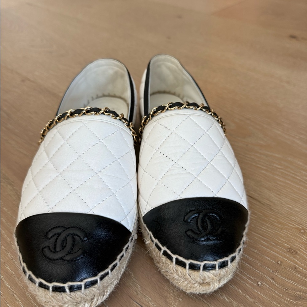 Chanel White and Black Espadrilles with Quilted Leather